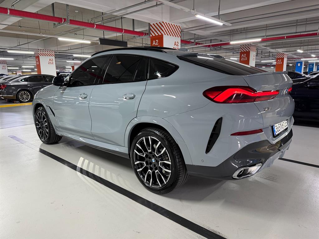 BMW X6 - Vista 4