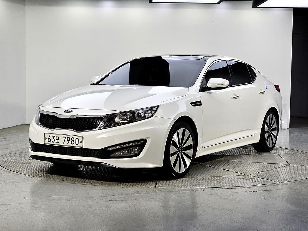 KIA K5 2013 Blanco - Importación desde Corea - HF Imports Iquique - Foto 1