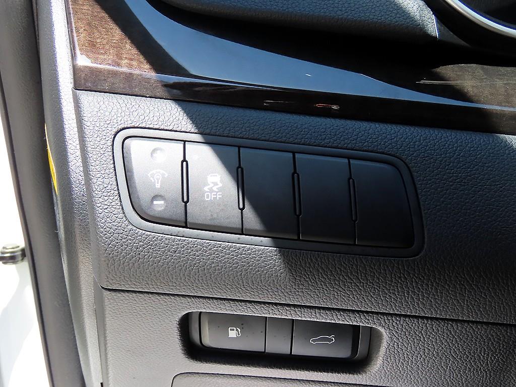 KIA K7 - Vista 12