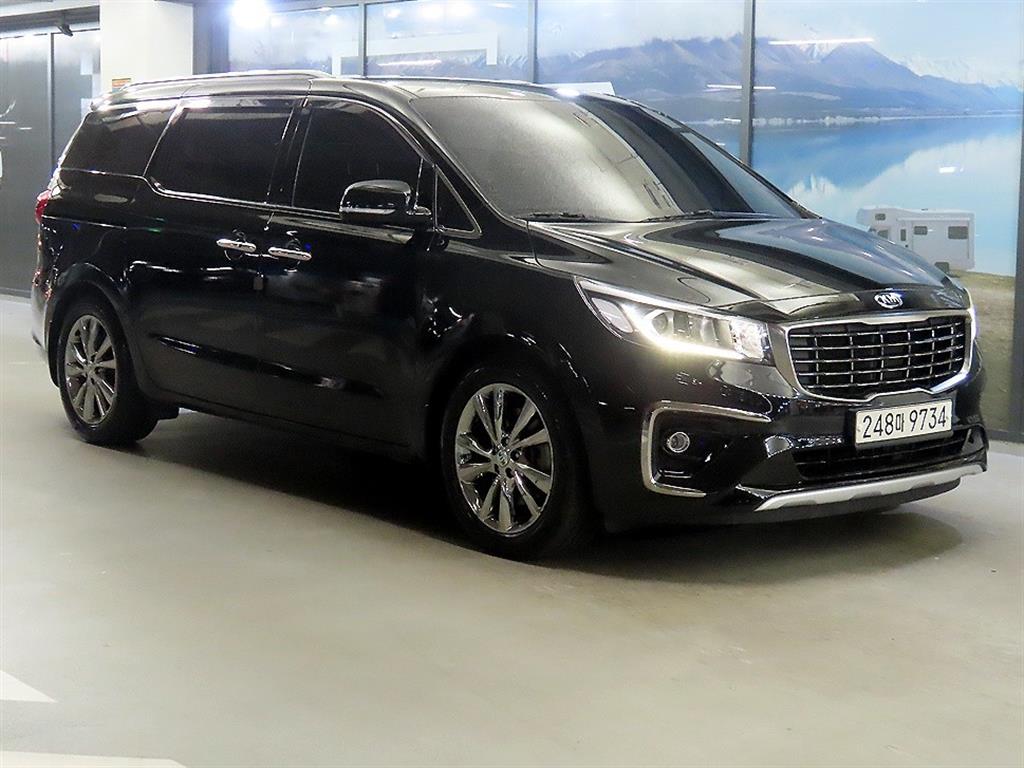 KIA Carnival 2019 Negro - Importación desde Corea - HF Imports Iquique - Foto 1