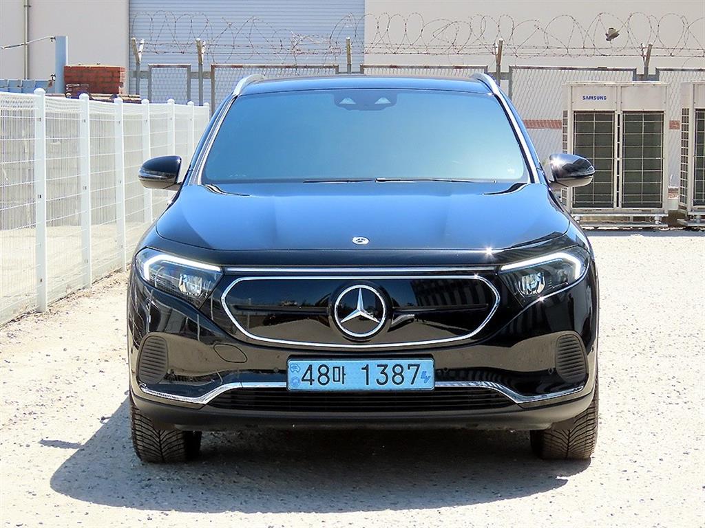 Mercedes Benz EQA 2021 Negro - Importación desde Corea - HF Imports Iquique - Foto 1