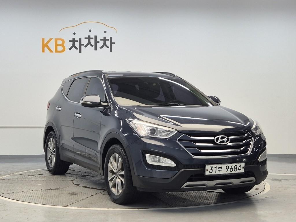 HYUNDAI Santa Fe - Vista 4