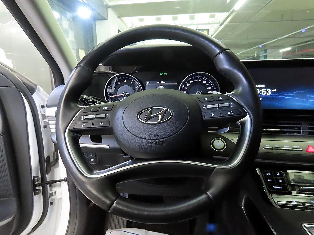 HYUNDAI Grandeur - Vista 8