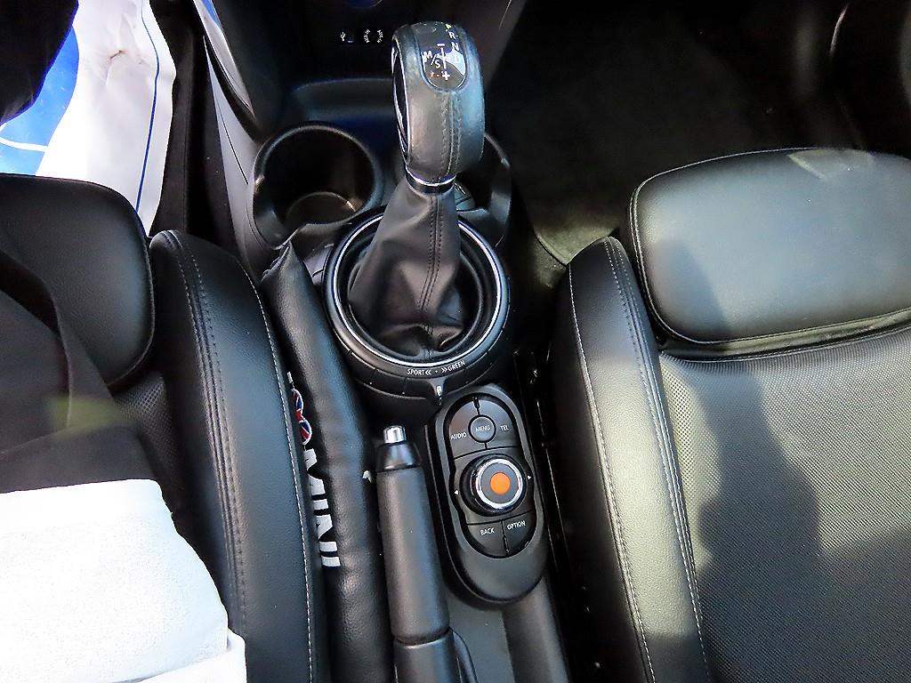 Mini Cooper - Vista 10