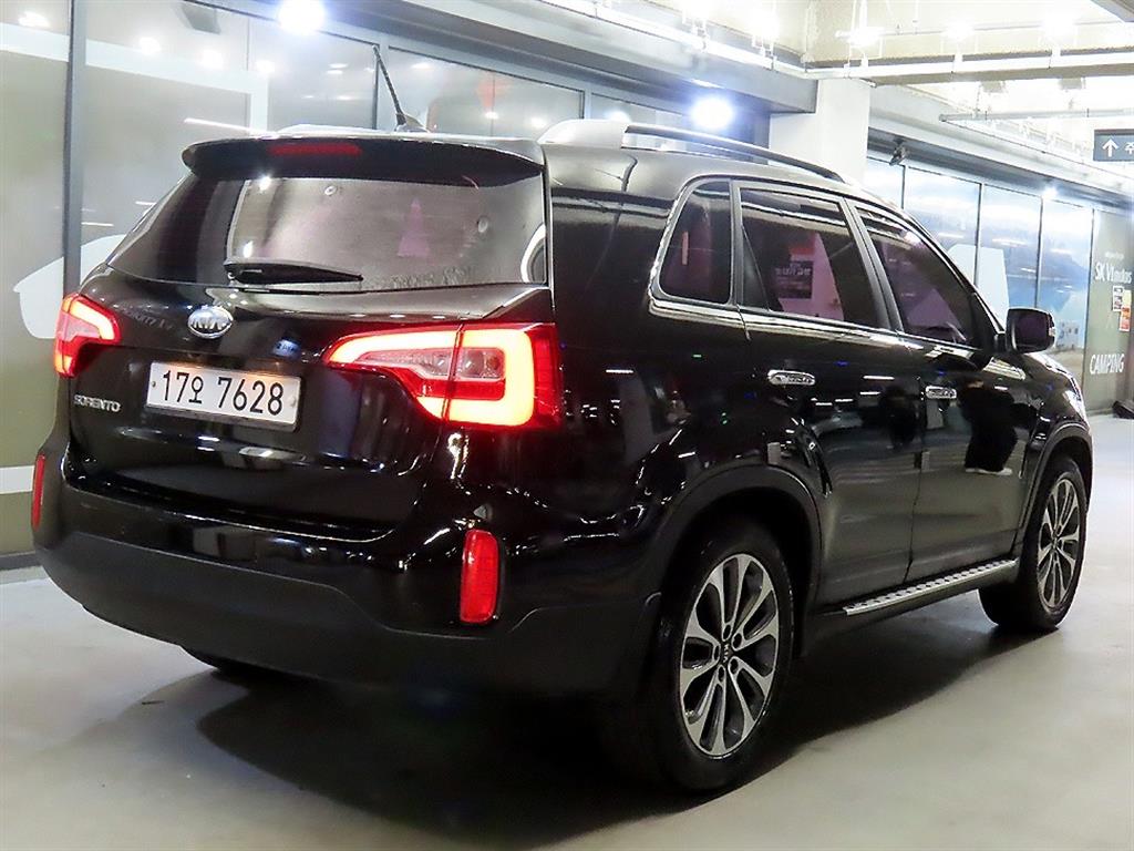 KIA Sorento - Vista 4