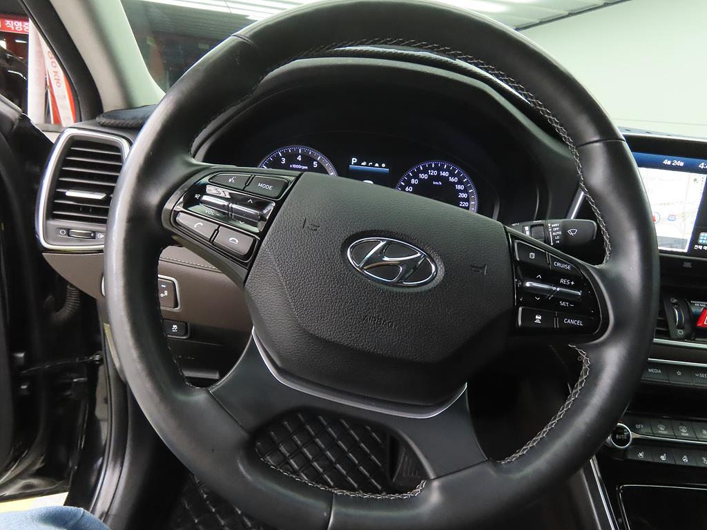 HYUNDAI Grandeur - Vista 8