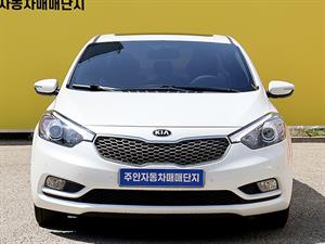 KIA K3 - Vista 2