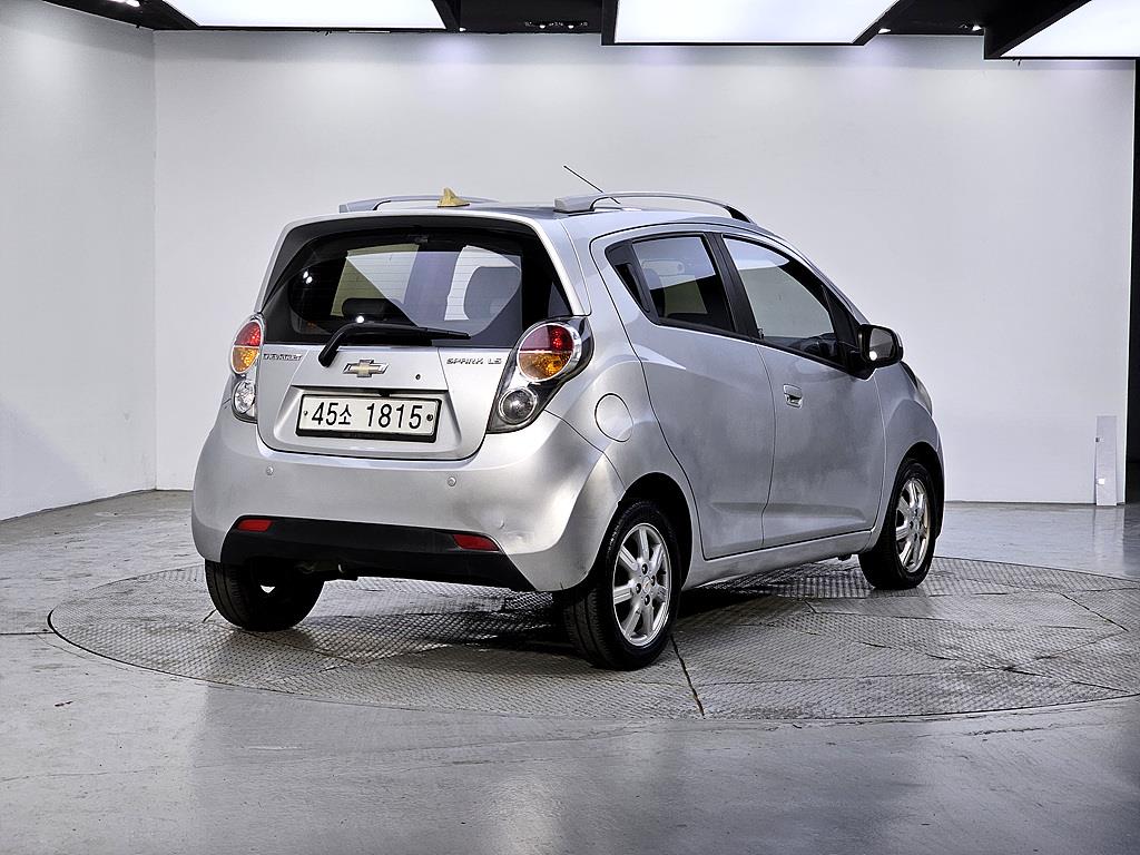 Chevrolet Spark - Vista 4