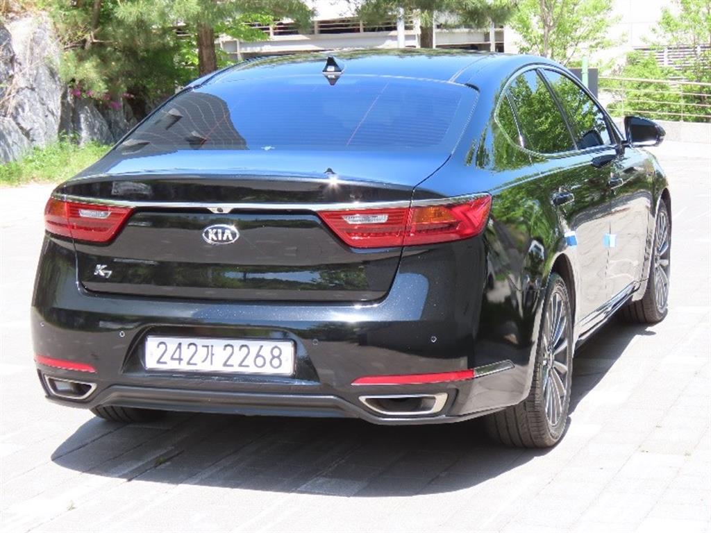 KIA K7 - Vista 5