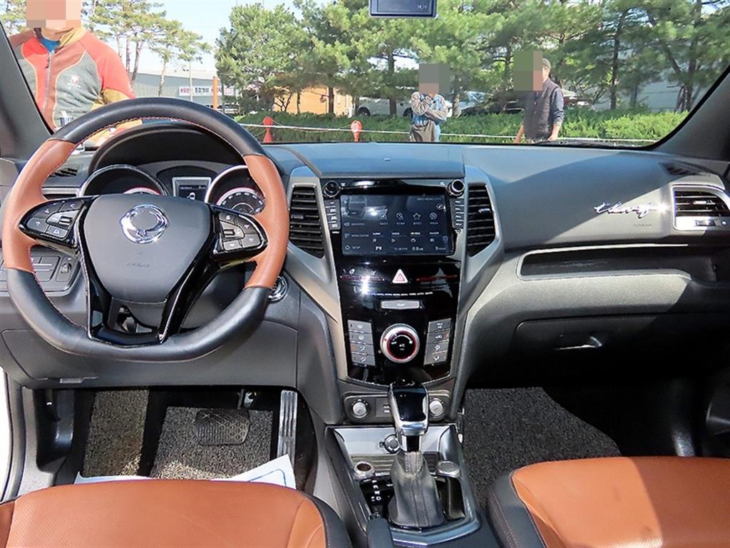 Ssangyong Tivoli - Vista 7