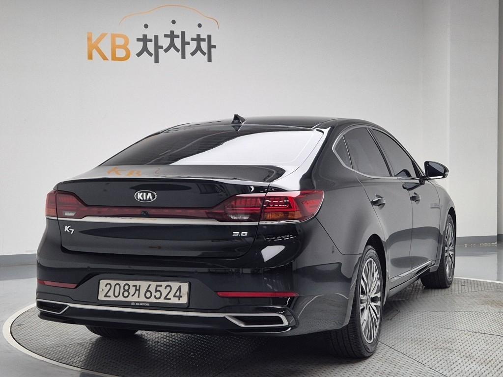 KIA K7 - Vista 4
