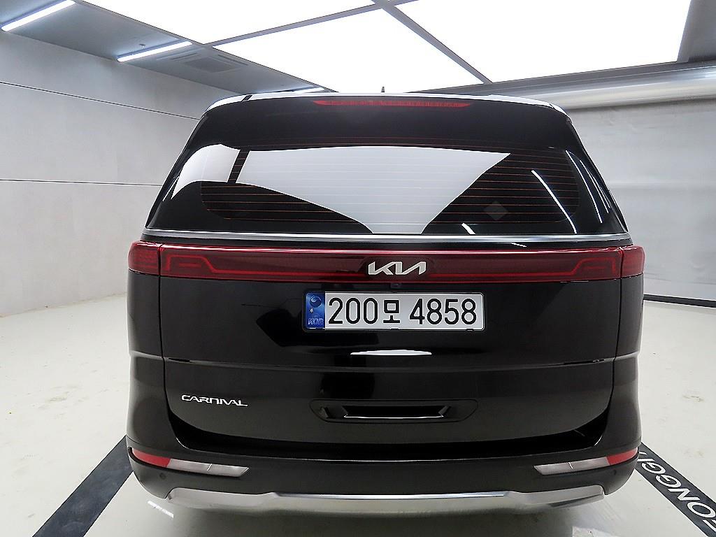KIA Carnival - Vista 3