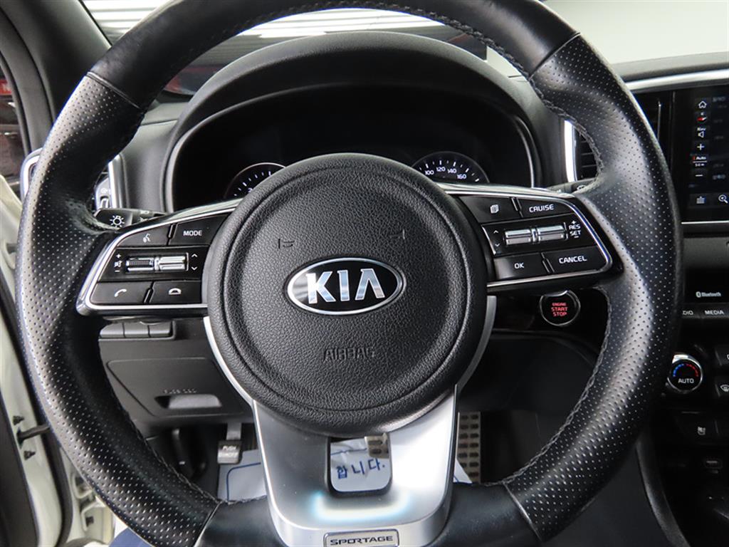 KIA Sportage - Vista 8