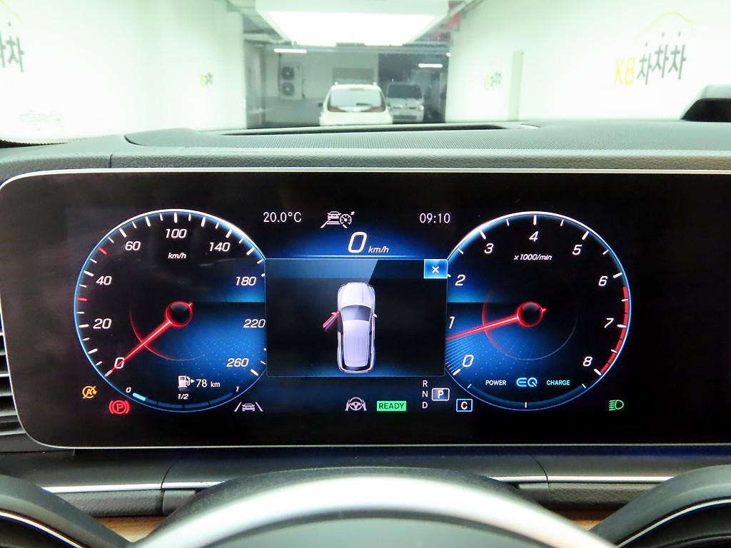 Mercedes Benz GLE Class - Vista 6