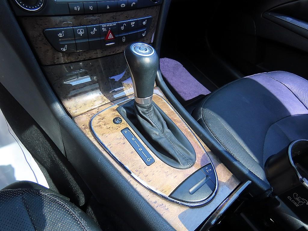Mercedes Benz E class - Vista 10