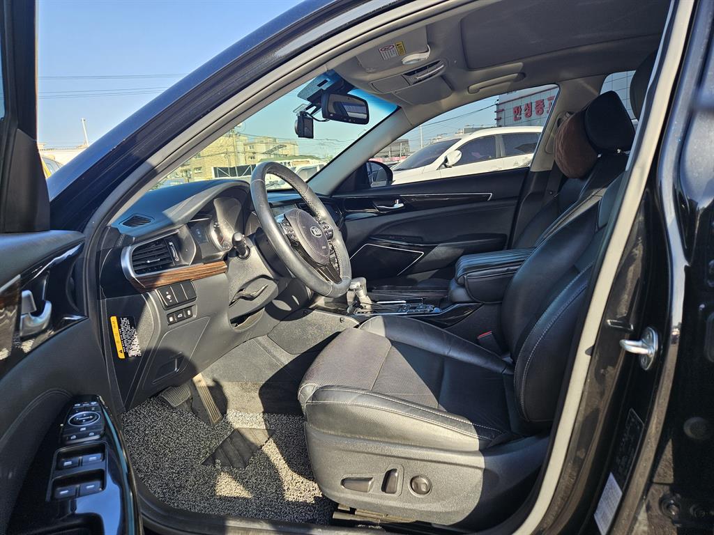 KIA K7 - Vista 6