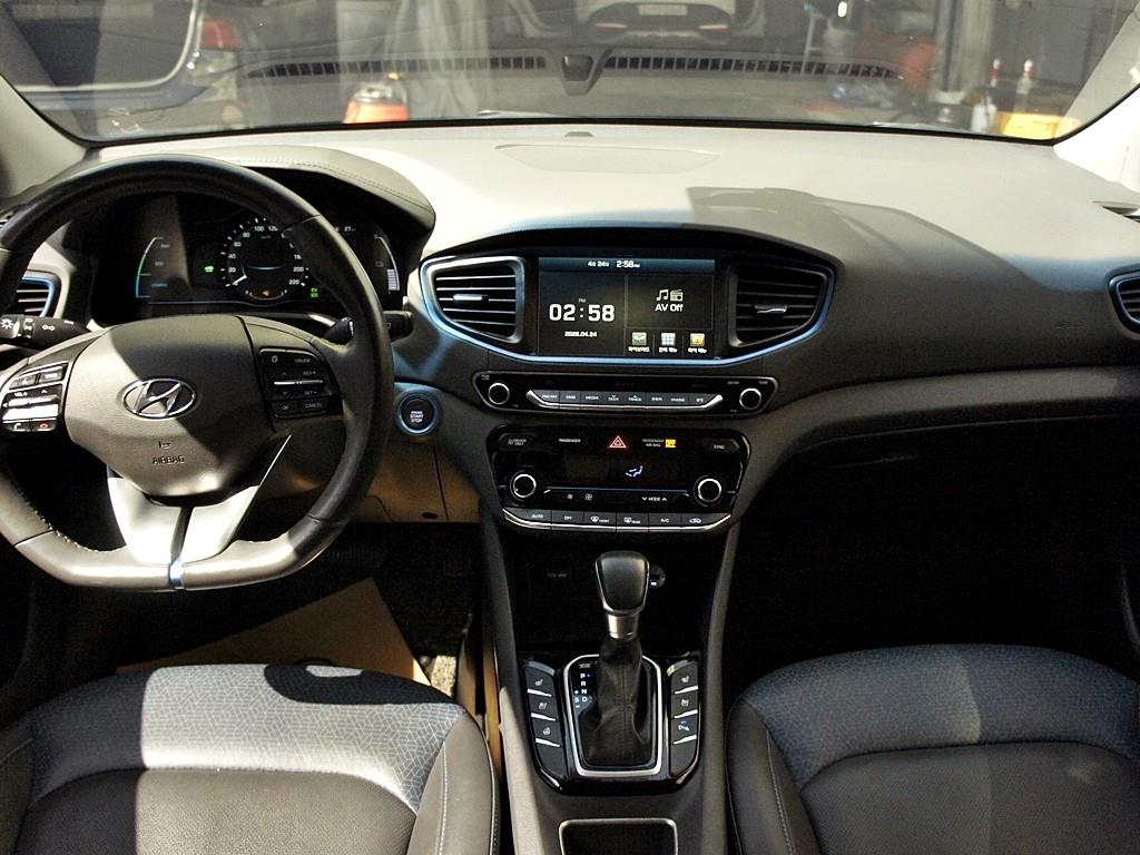HYUNDAI Ioniq 2016 Blanco - Importación desde Corea - HF Imports Iquique - Foto 7