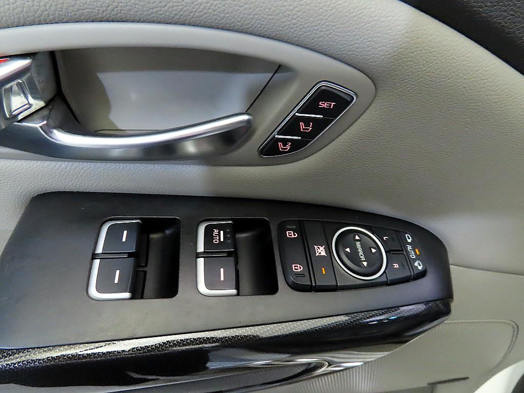 KIA Carnival 2015 - Importación desde Corea - HF Imports Iquique - Foto 13