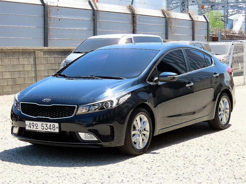 KIA K3 - Vista 2