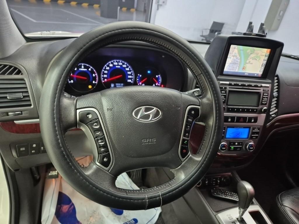 HYUNDAI Santa Fe - Vista 6