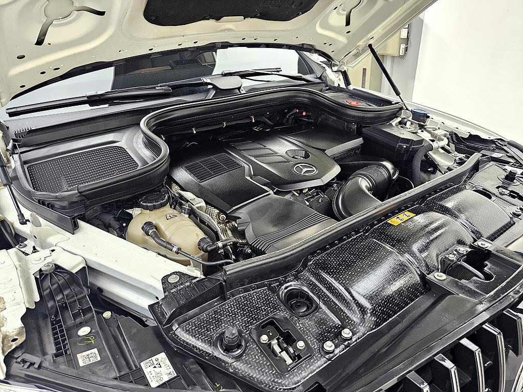 Mercedes Benz GLE Class - Vista 6