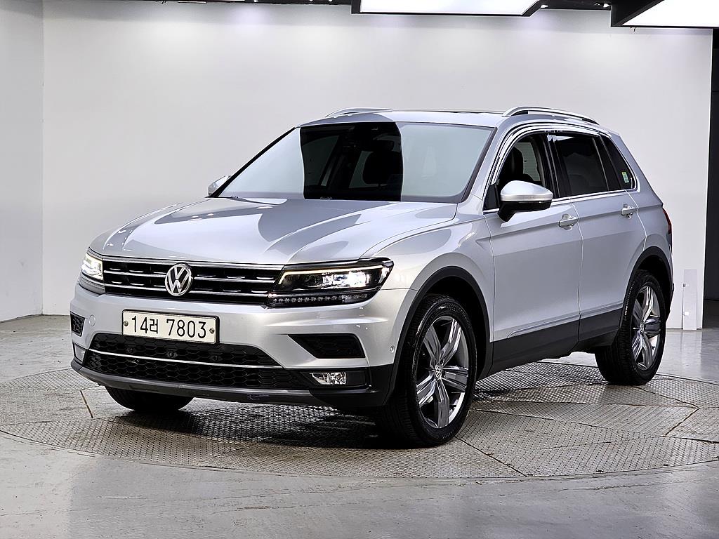 Volkswagen Tiguan 2018 Gris - Importación desde Corea - HF Imports Iquique - Foto 1