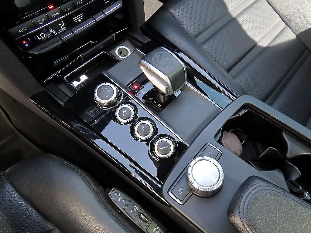 Mercedes Benz E class - Vista 10