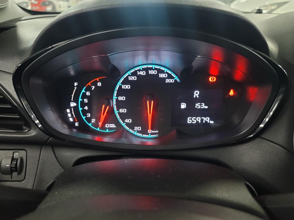Chevrolet Spark - Vista 5