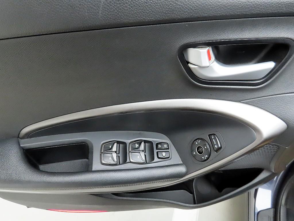 HYUNDAI Santa Fe - Vista 11