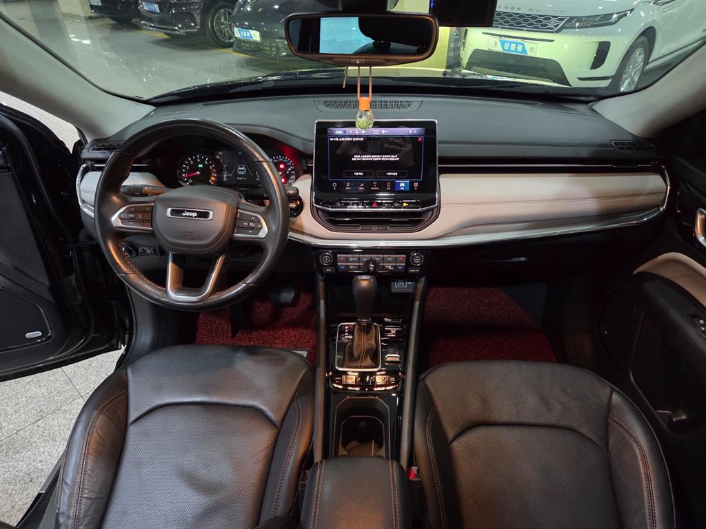 Jeep Compass - Vista 8