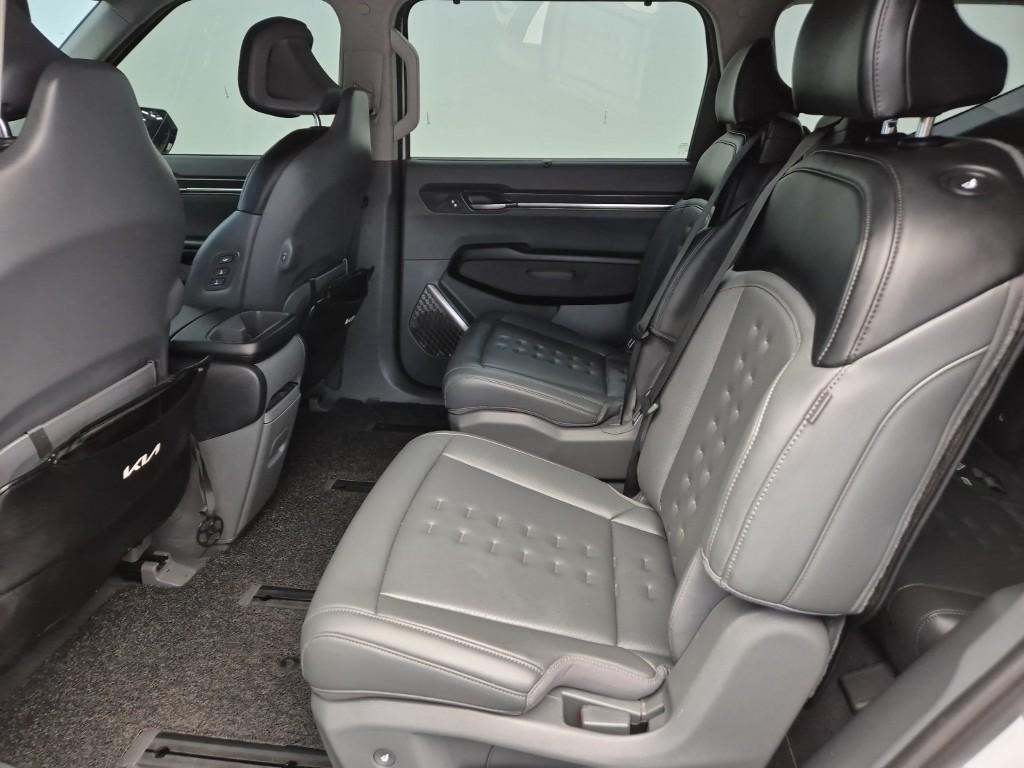KIA EV9 - Vista 12