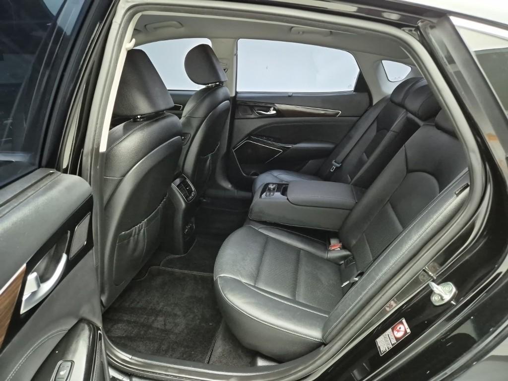 KIA K7 - Vista 12