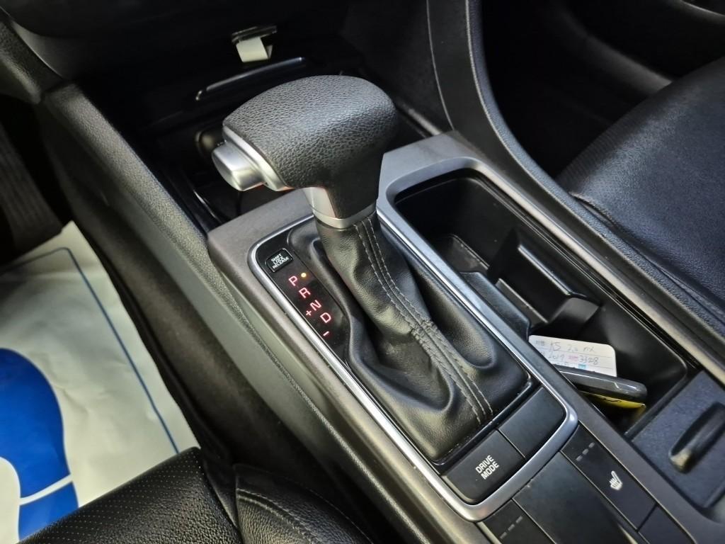 KIA K5 - Vista 8