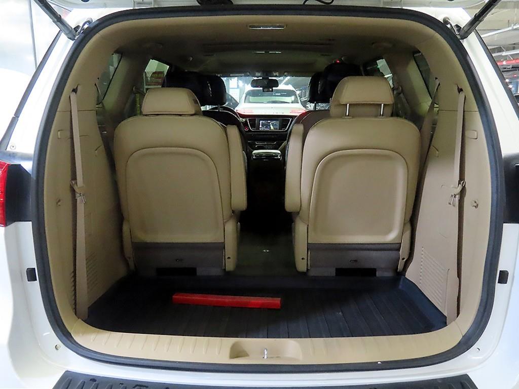 KIA Carnival 2018 Blanco - Importación desde Corea - HF Imports Iquique - Foto 17