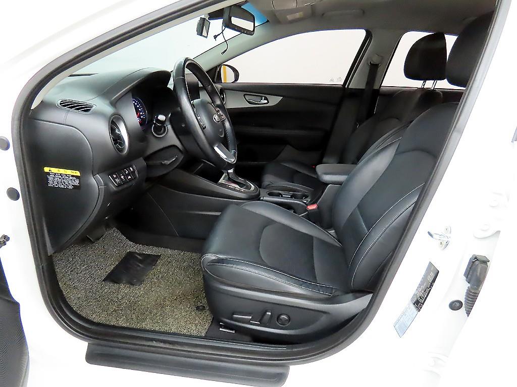KIA K3 - Vista 5