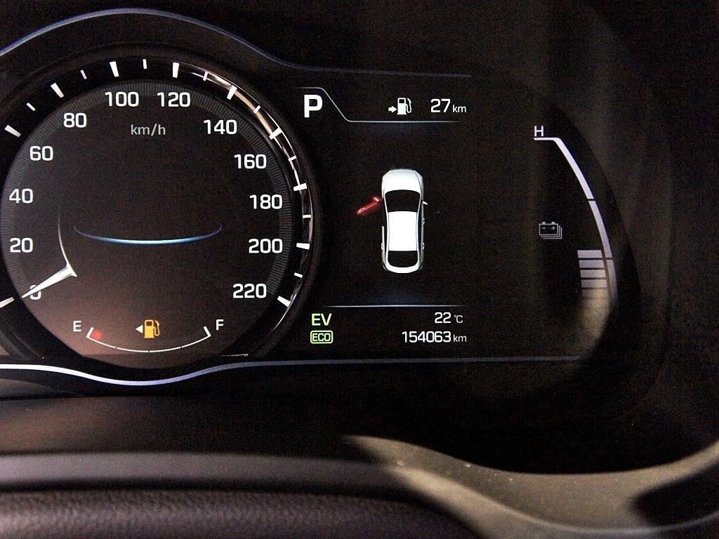 HYUNDAI Ioniq 2016 Blanco - Importación desde Corea - HF Imports Iquique - Foto 9