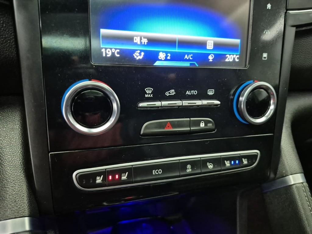SAMSUNG QM6 - Vista 10