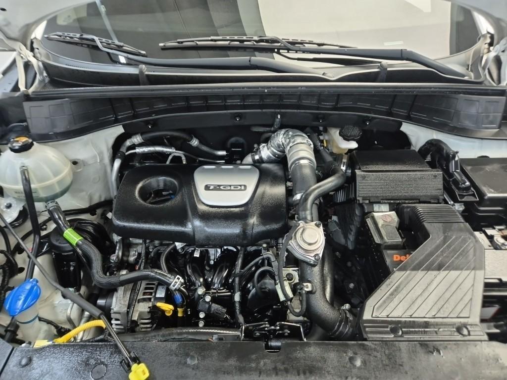 HYUNDAI Tucson - Vista 5