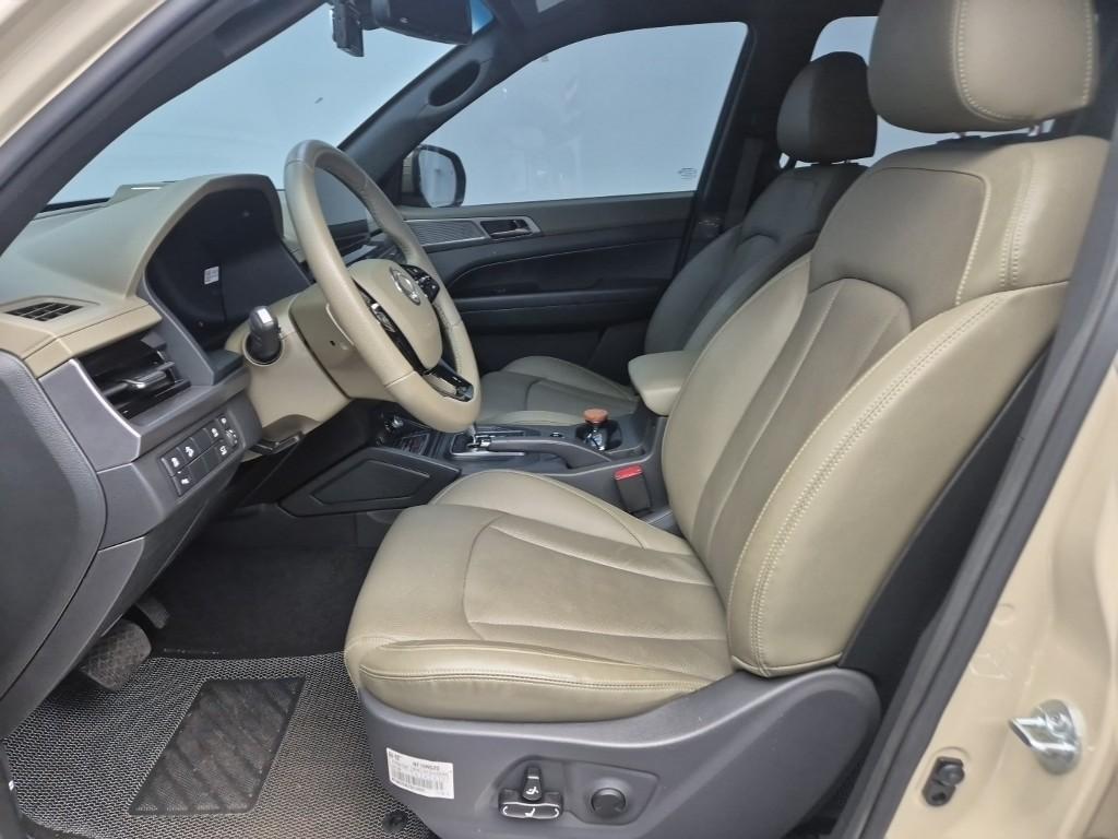 Ssangyong Rexton - Vista 9
