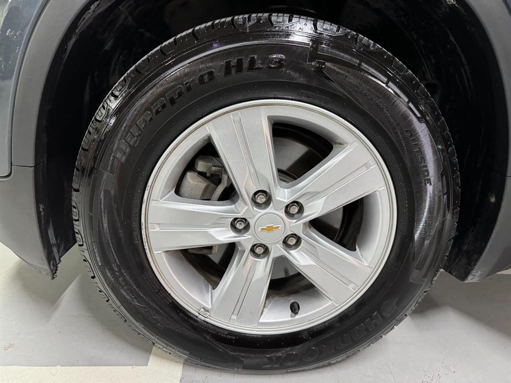 Chevrolet Trax 2020 Gris - Importación desde Corea - HF Imports Iquique - Foto 16