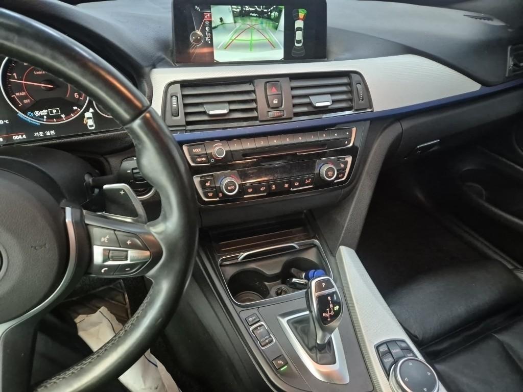 BMW 4 Series - Vista 10