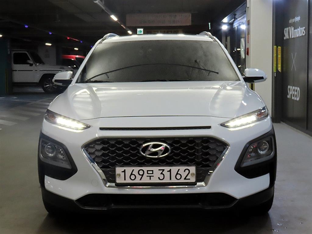 HYUNDAI Kona - Vista 2