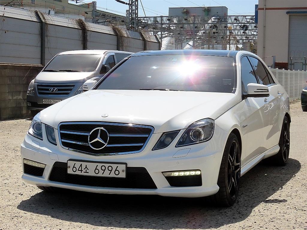 Mercedes Benz E class - Vista 2