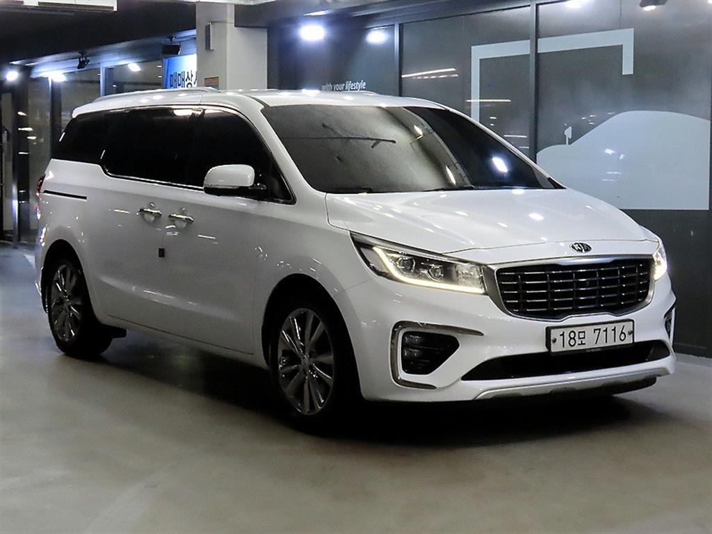 KIA Carnival 2019 Blanco - Importación desde Corea - HF Imports Iquique - Foto 1