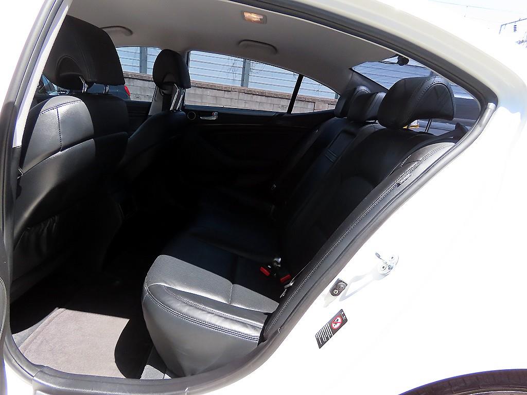 KIA K7 - Vista 6