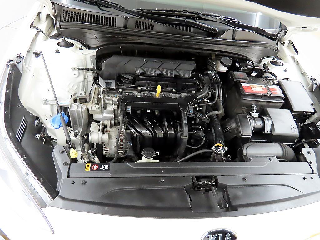 KIA K3 2021 Blanco - Importación desde Corea - HF Imports Iquique - Foto 19