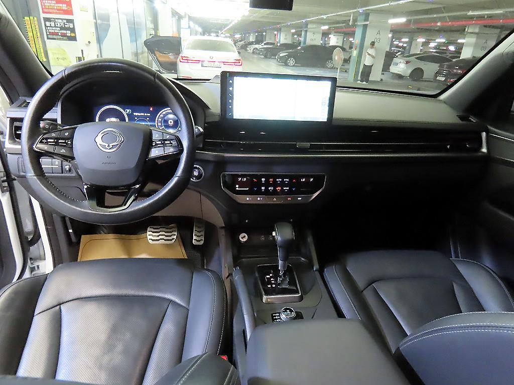 Ssangyong Rexton - Vista 10