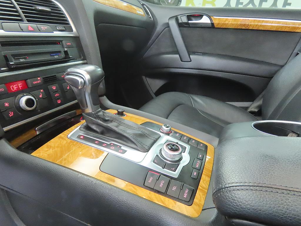 Audi Q7 - Vista 11