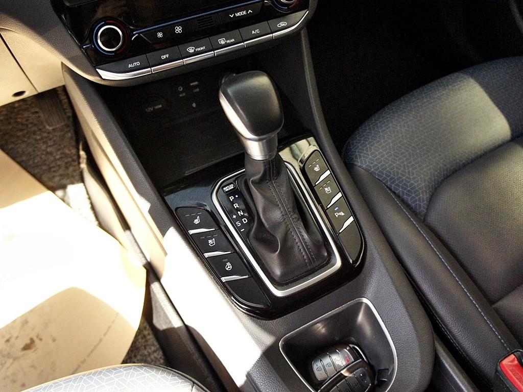 HYUNDAI Ioniq 2016 Blanco - Importación desde Corea - HF Imports Iquique - Foto 11