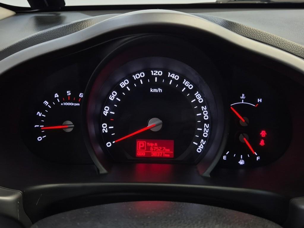 KIA Sportage - Vista 6